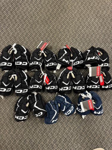 11 Pair Package of CCM Jetspeed FT-680 Gloves