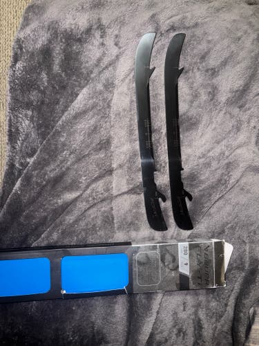 Bauer Fly-Ti Size 9 280mm Skate Blades (New)