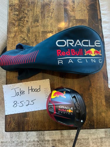 Taylormade x Red Bull Racing Stealth 2+