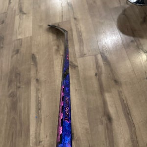 Senior Bauer Twitch Right Handed Hockey Stick P92 (New)
