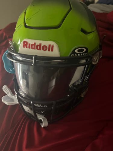 Adult Extra Large Riddell SpeedFlex Helmet (Used)