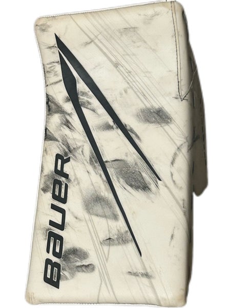 Bauer Supreme Mach Blocker With Vapor Hyperlite2 Graphic