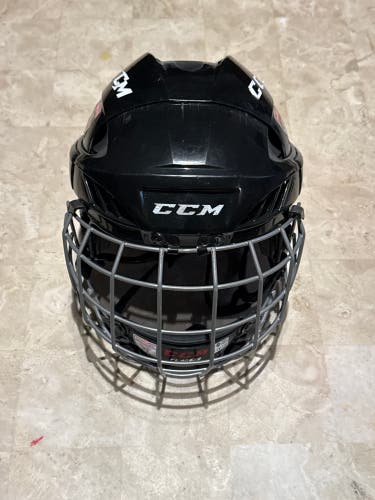 Small CCM FL40 Helmet (Used)