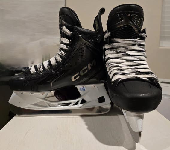2024 CCM Tacks XF Hockey Skates Regular Width Size 4 (Used)