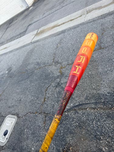Easton Hype Fire Composite USSSA Certified Bat (-8) 22 oz 30" (Used)