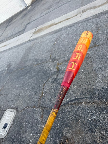 Easton Hype Fire Composite USSSA Certified Bat (-8)  22 oz 30" (Used)