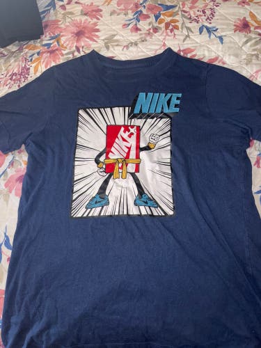 Blue Large Kids Unisex Nike Shirt (Used)