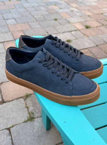Men's Abound "MrFelix" Lace-Up Sneakers Navy - US Size 11M Lightly Used With Box