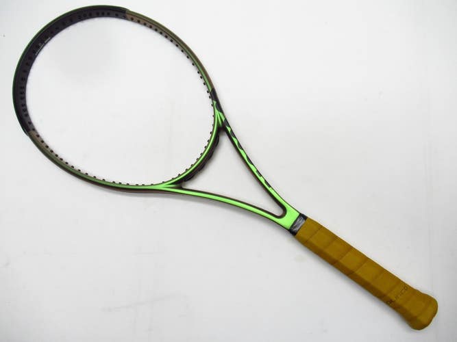 *NOS* WILSON BLADE 98 (16X19) VER 8.0 TENNIS RACQUET (4 3/8) TUNED FOR A PRO