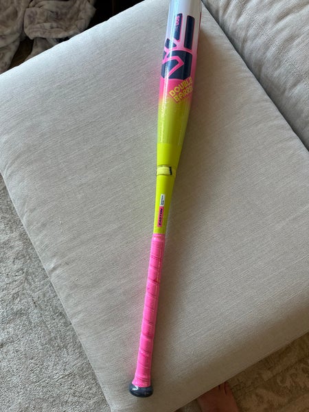 **NEW in Wrapper** 2026 Easton Dub USSSA 30/22 -8 Baseball Bat