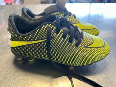 Used Nike Soccer Cleats Yellow Youth 12.0 11868-S000064478