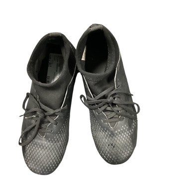 Used Adidas PREDATOR Soccer Cleats Black Junior 04.5 11479-S000400651