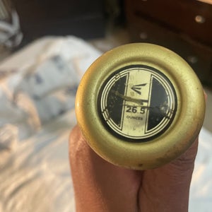 2016 Easton Helmer Bomb Squad Softball Bat 26.5/34