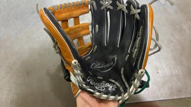 Used Rawlings R9 SERIES R9120U-6BT BB/SB Glove RH Throw Black 12" 11605-S000204498