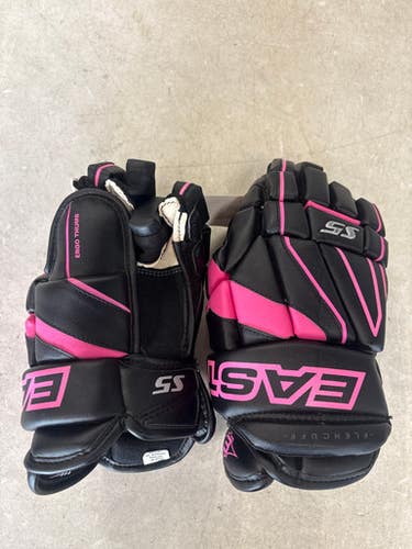 Used Easton STEALTH S5 Junior Gloves Black 11" 11858-S000077733