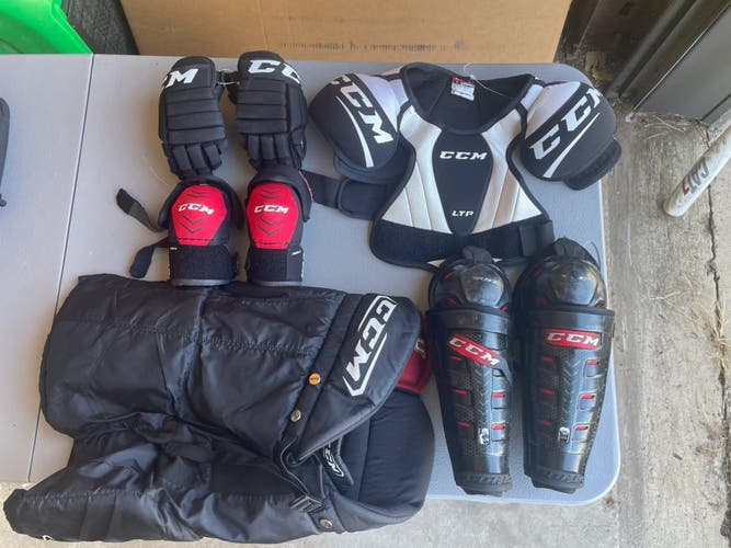 Junior MEDIUM CCM Starter Kit (Used)