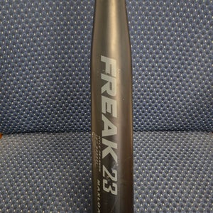 2023 Miken Freak 23 Maxload Composite Bat (-8) 26 oz 34" (Used)