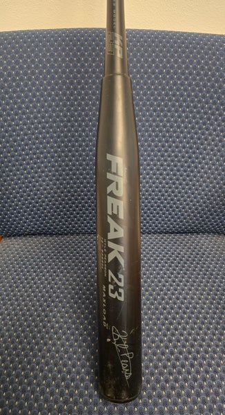 2023 Miken Freak 23 Maxload Composite Bat (-8) 26 oz 34" (Used)