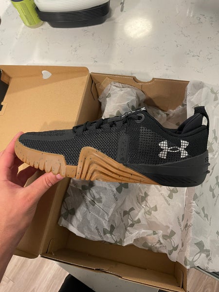 Under Armour TriBase Reign 6
