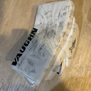 (Used-NCAA D1) Vaughn XP Blocker