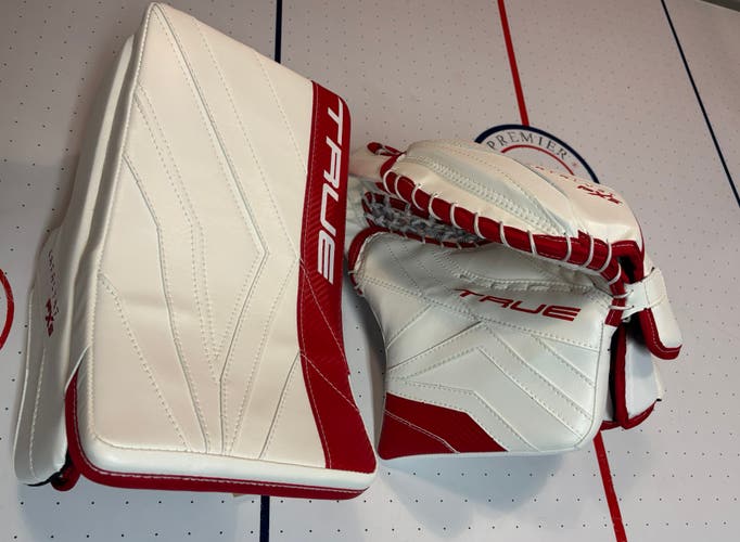 True Catalyst PX5 Red Wings Stadium Series Goalie Gloves