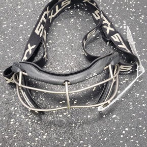 Used STX FOCUS-S Lacrosse Facial Protect Black Senior 11849-S000030358