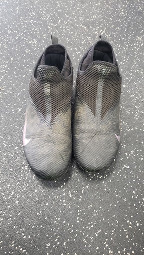 Used Nike Soccer Cleats Black Senior 6 11849-S000030340