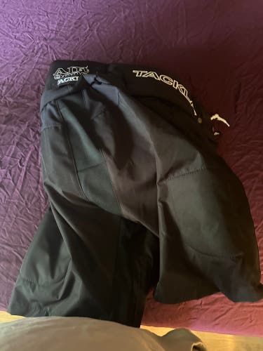 XXXL Senior Tackla Pro Light Hockey Pants (New)