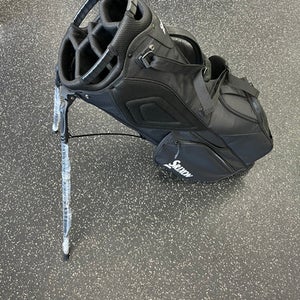 New SRX S3 Stand Bag Blk/Blk 11849-35SSRXS3STANDBLKBL