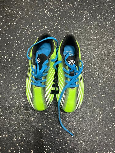 Used Umbro Soccer Cleats Green Senior 9 11849-S000030290