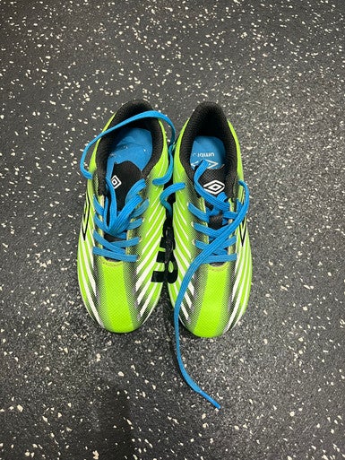 Used Umbro Soccer Cleats Green Senior 9 11849-S000030290
