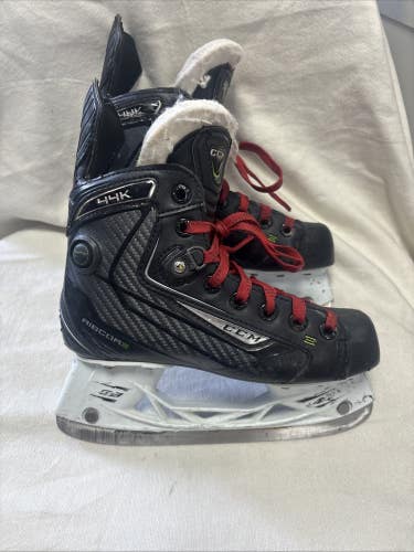 Junior Size 1 CCM RIBCORE 44K Pump Ice Hockey Skates.