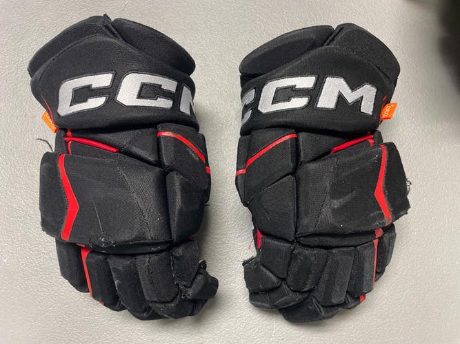 Black Senior CCM JetSpeed FT1 Gloves 14" Pro Stock (Used)