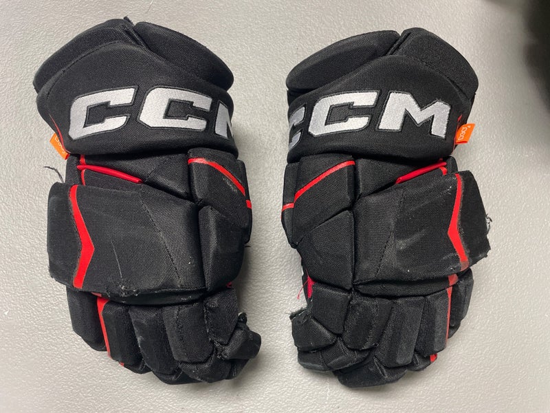 Black Senior CCM JetSpeed FT1 Gloves 14" Pro Stock (Used)