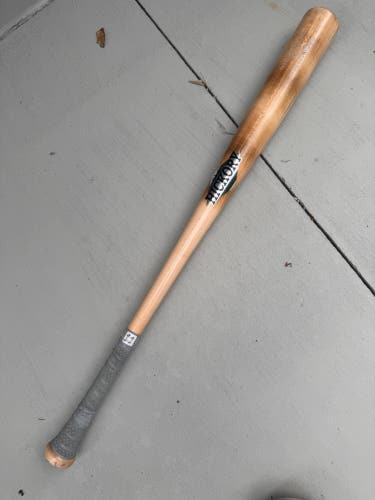 Old Hickory 28NA Bat  (-3) 30 oz 33" (Used)