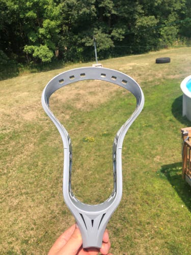 Thompson I6 unstrung