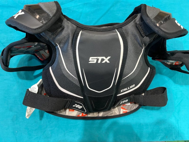 Medium Youth STX Stallion 200 Shoulder Pads (Used)