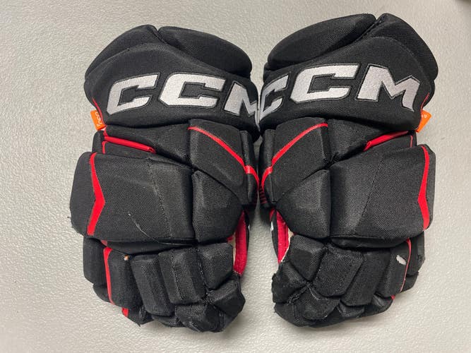 Black Senior CCM JetSpeed FT1 Gloves 13" Pro Stock (Used)