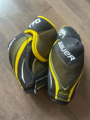 Small Junior Bauer Supreme 170 Elbow Pads (Used)