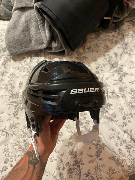 Bauer Black  Re-Akt  IMS 9 VN Helmet  Pro Stock