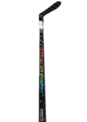 Broken CCM RibCor Trigger 9 Pro Right Handed Hockey Stick P28 (Used)