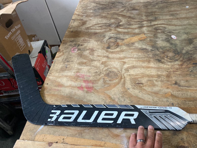 Senior Bauer Supreme One.9  Goalie Stick 24.5" Paddle (Used)