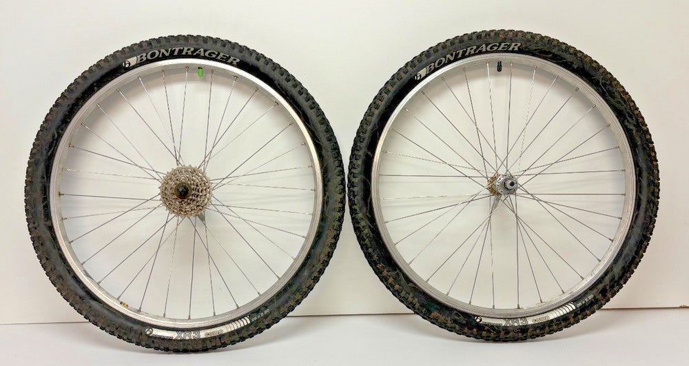 Weinmann ZAC 19 7-Speed 32-Spoke Aluminum 26" Wheelset Acera-X Rear Hub +Tires