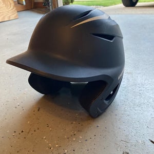 Medium/Large Easton Batting Helmet (Used)