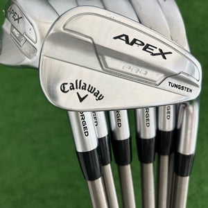 Callaway Apex Pro 21 Forged Iron Set 4-P / SteelFiber i110 Stiff Graphite