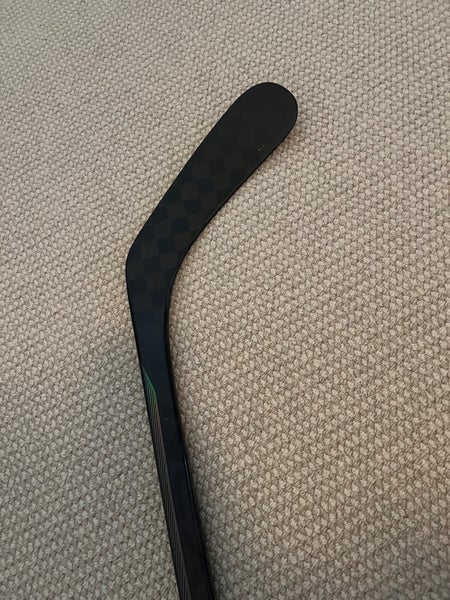 Senior Bauer Nexus Tracer Right Handed Hockey Stick P92 Pro Stock (New)