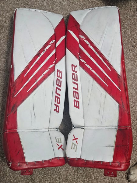 Large INT Red/White Bauer Vapor 3X Goalie Leg Pads (Used)