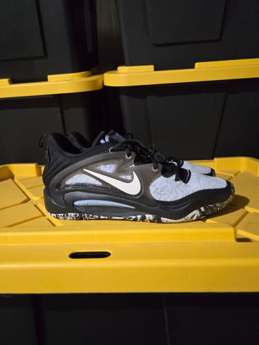 Men's Size M 11.5 (W 12.5) Nike KD 15 Shoes (New)
