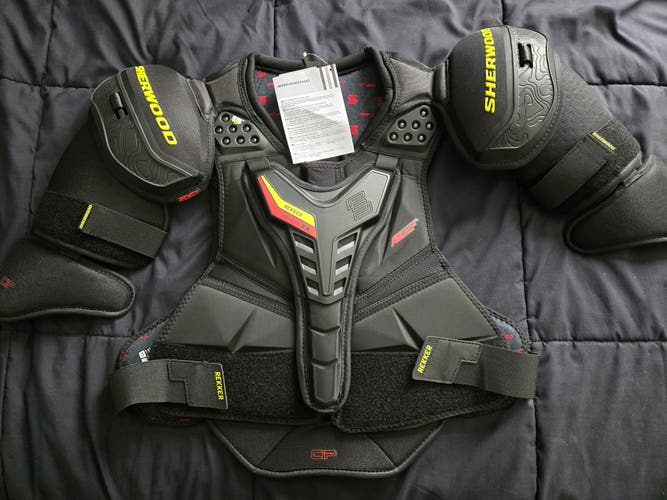XL Senior Sher-Wood Rekker Legend 1 Shoulder Pads (New)