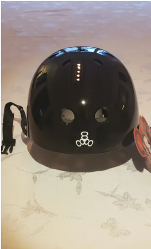 New TRIPLE 8  SWEAT SAVER Helmet-BLACK METALIC - SMALL